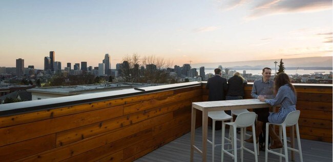 Foto del edificio - z-053025-Yardhouse Apartments