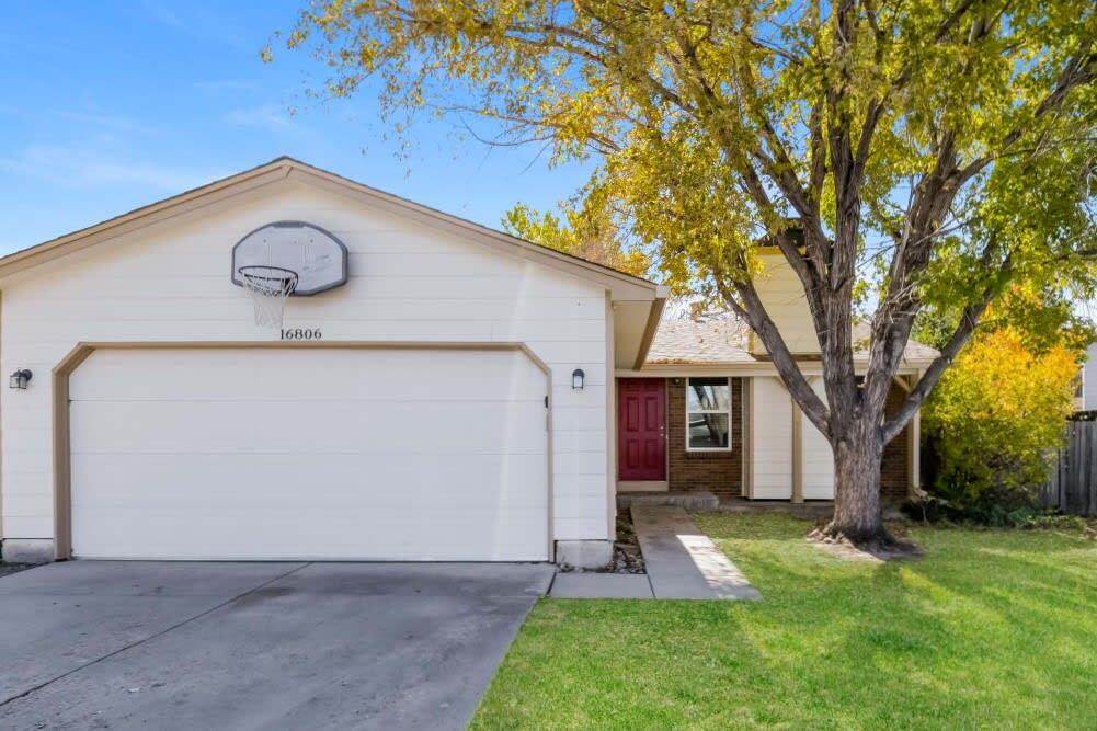 16806 Bitterbrush Ln House Rental in Parker, CO