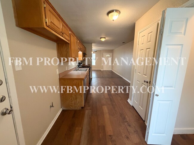 Building Photo - 8726 S Fm 148