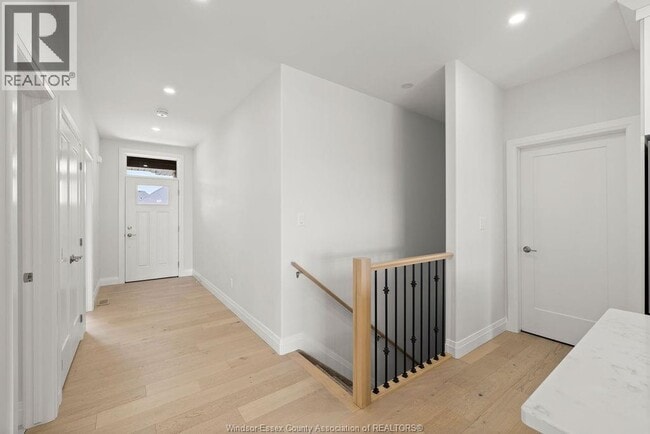 Building Photo - 2434 Barkley Ave