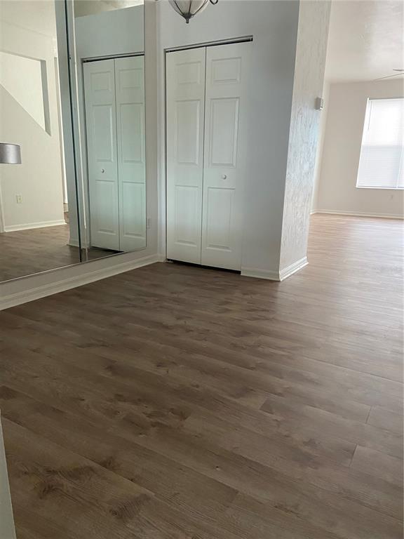 Building Photo - 3920 SW 20th Ave