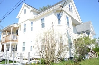 Building Photo - 85 Richards Ave