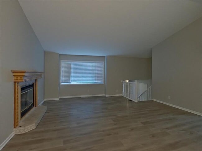 Building Photo - 12015 60th Pl N