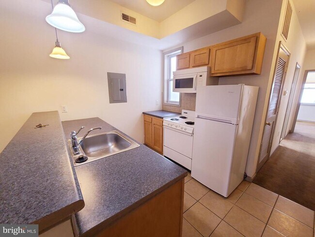 Foto del edificio - 1607 W Oxford St