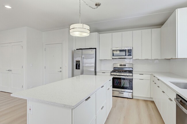 Building Photo - 9201 N Milwaukee Ave