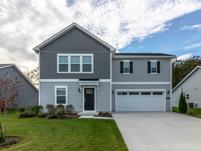 Building Photo - YEAR-ROUND RENTAL- UNFURNISHED - SINGLE FAMILY - GEORGETWON