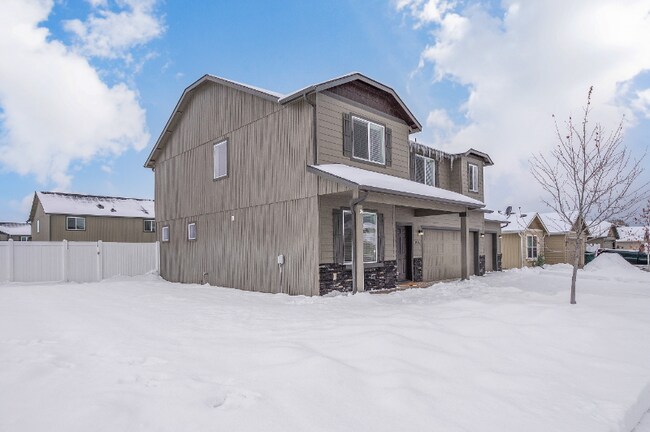 Building Photo - 6026 W Quail Rdg