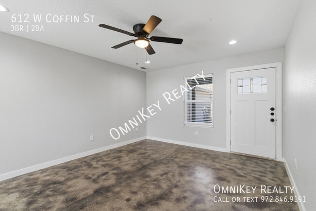 Building Photo - 612-622 W Coffin St