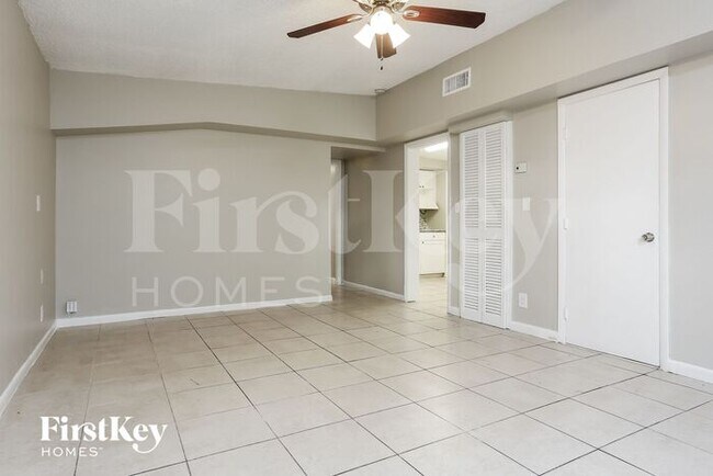 Foto del edificio - 1531 NW 11th Ct