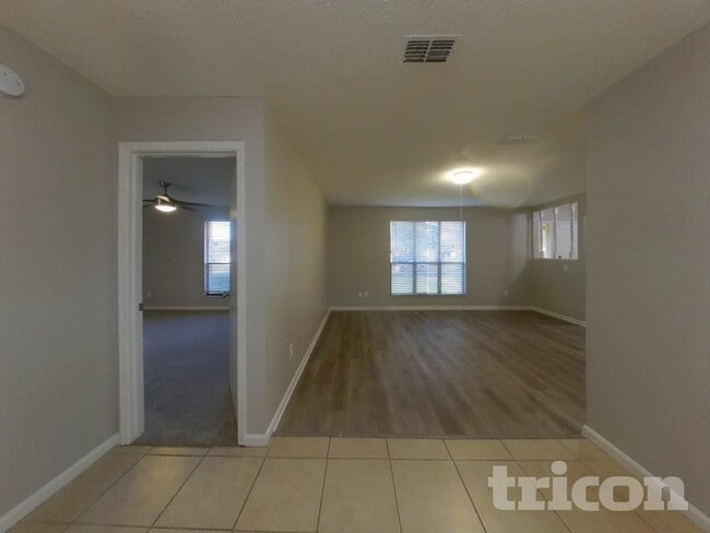 Building Photo - 2209 Constitution Dr