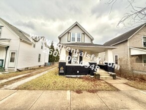 Building Photo - 2639 Indiana Ave