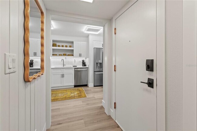 Foto del edificio - 609 Bayport Wy