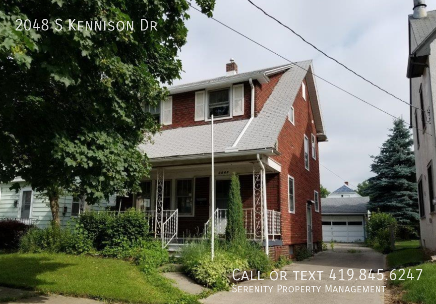 Primary Photo - Spacious Three Bedroom Home For Rent Avail...