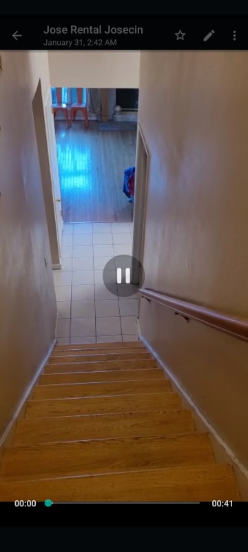 Building Photo - 215 Dennis Dr