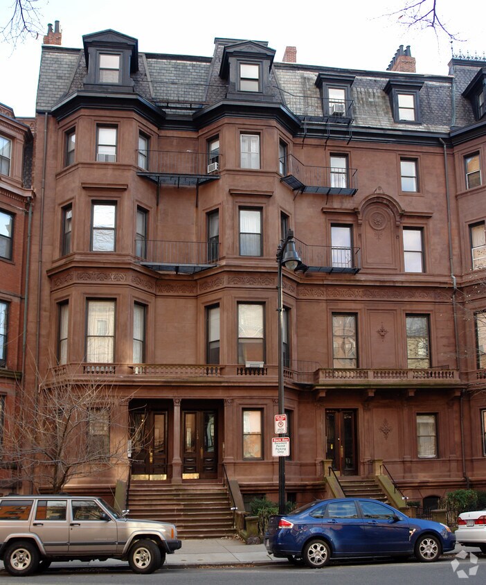 Foto del edificio - 213 Beacon St