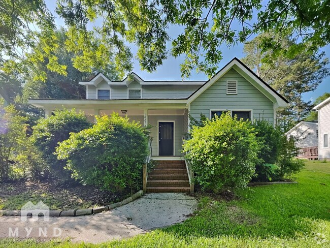 Building Photo - 1027 River Bend Ct