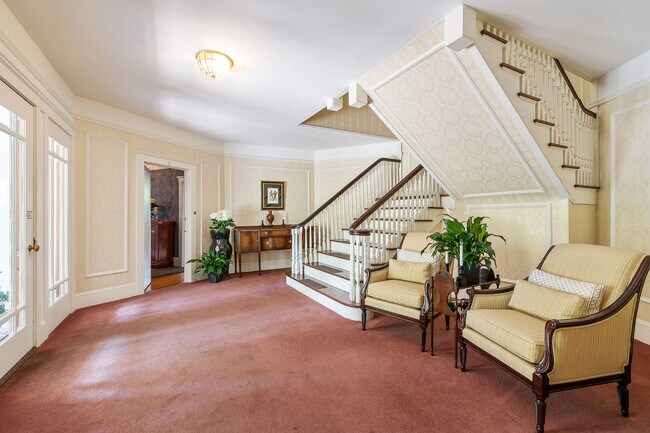 Foto del edificio - 300 Occidental Ave
