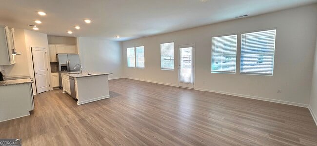 Building Photo - 34 Russet Wy