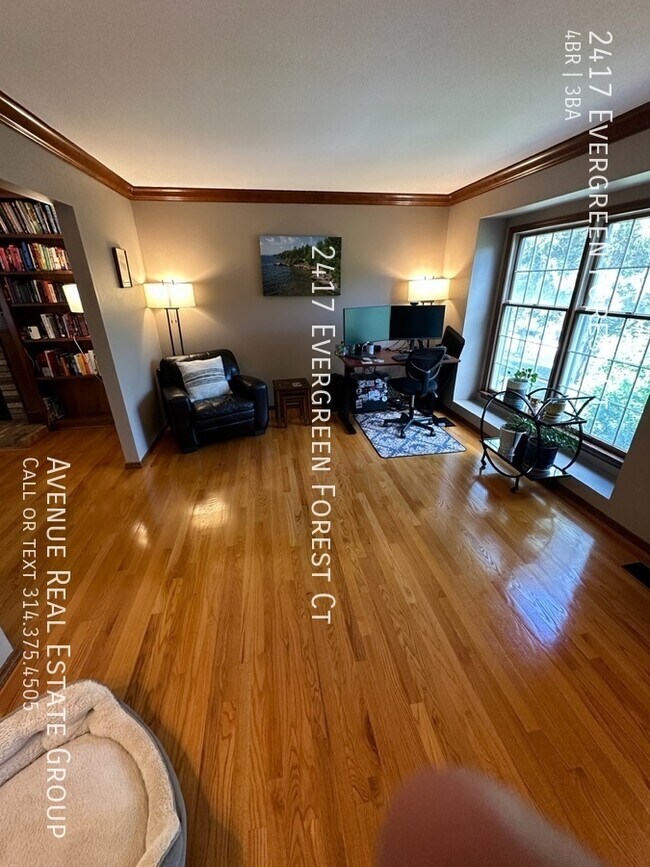 Foto del edificio - Just Listed! - 2417 Evergreen Forest Ct