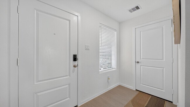 Foto del edificio - 633 Craven St