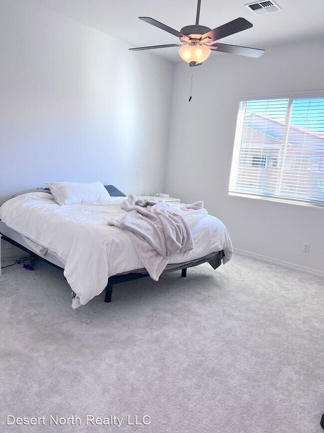 Foto del edificio - 3 br, 2 bath House - 8763 N Peaceful Valle...