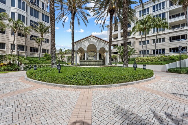 Building Photo - 3000 S Ocean Blvd