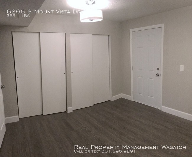 Foto del edificio - Individual Rooms for Rent!