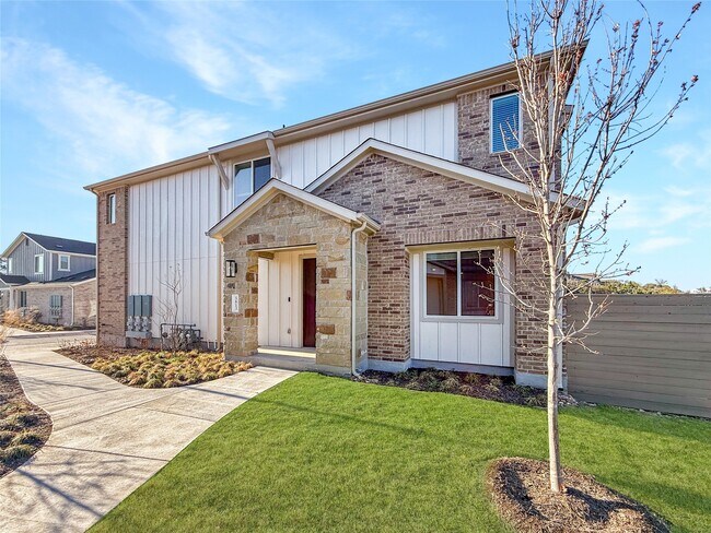 Foto del edificio - 5613 Mobeetie Lp