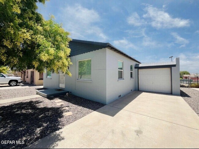 Foto del edificio - 4628 Clifton Ave