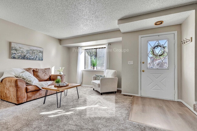 Photo - 806 London Green Way Townhome