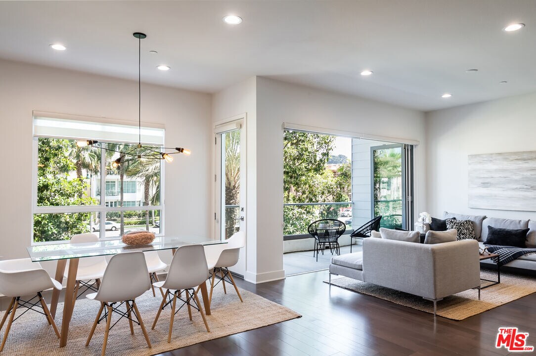 Foto principal - 12658 Sandhill Ln