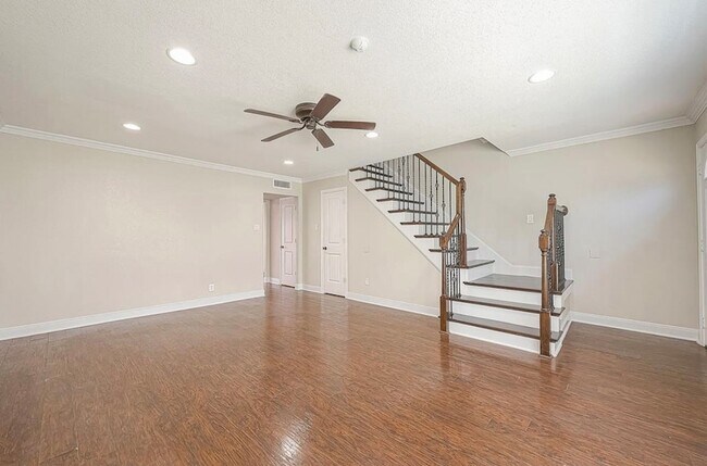 Building Photo - 9108 Kempwood Dr