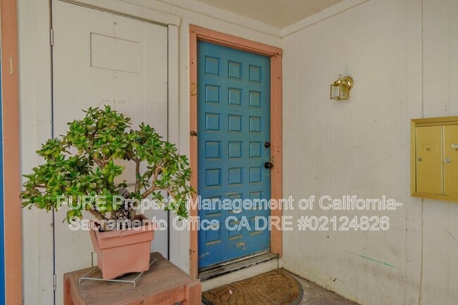 Photo - 1921 28th St House