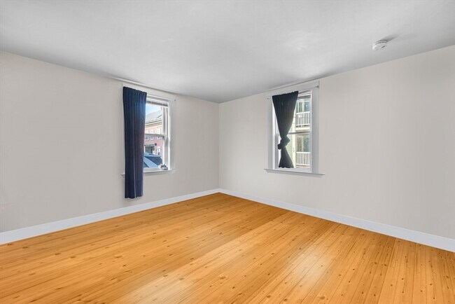 Foto del edificio - 9 Hodges Ct