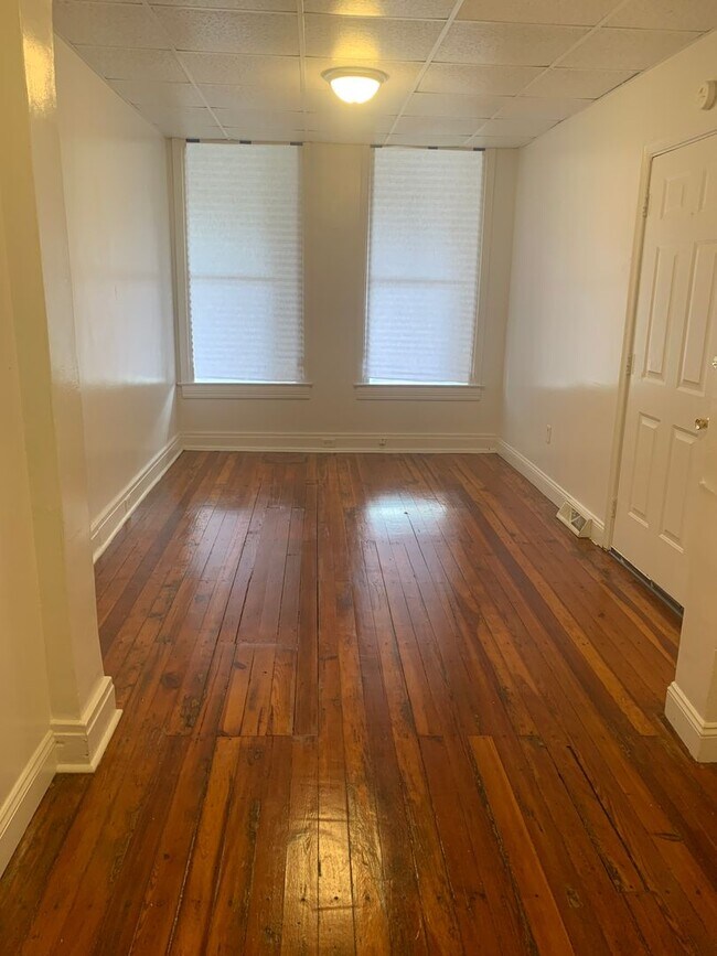 Foto del edificio - 1st Floor 1 Bedroom Near Fairgrounds