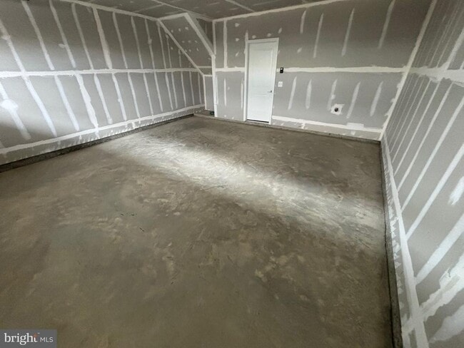 Foto del edificio - 23076 Soaring Hts Ter