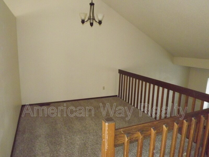 Building Photo - 3945 Zurich Dr