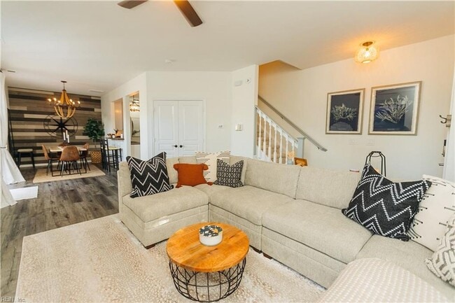 Foto del edificio - 2000 Picardy Ct