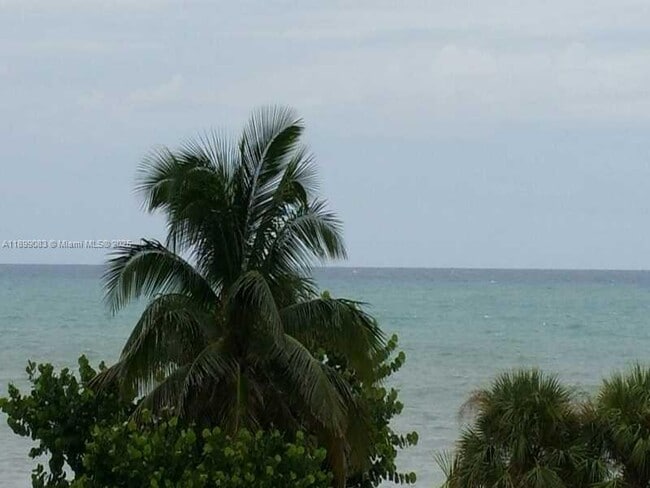 Foto del edificio - 4020 Galt Ocean Dr