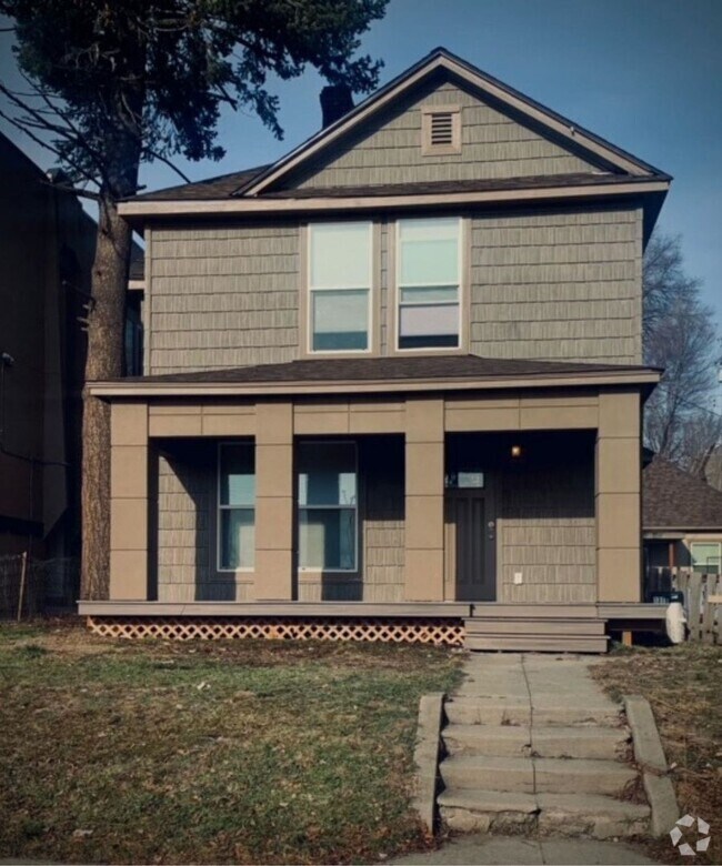 Building Photo - 1314 W Mallon Ave