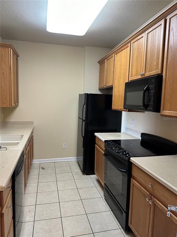 Building Photo - 3332 Robert Trent Jones Dr