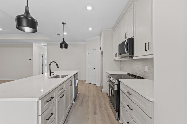 Foto del edificio - 107 Edgewood Cir