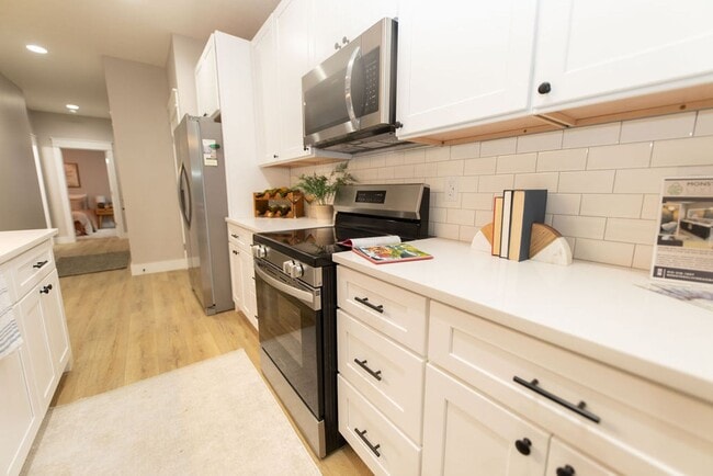 Building Photo - 111 S Jefferson St