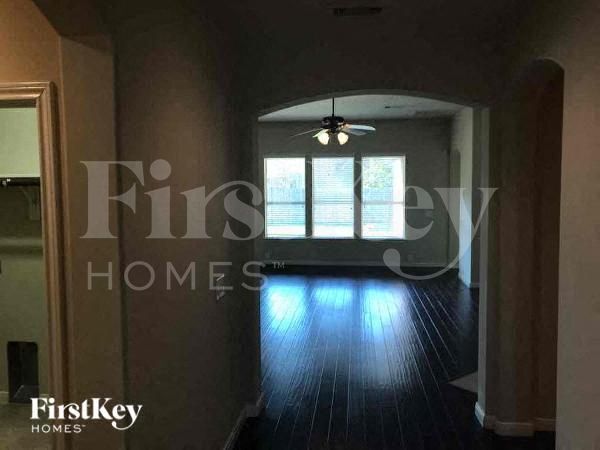 Foto del edificio - 13738 Lake Livingston Dr