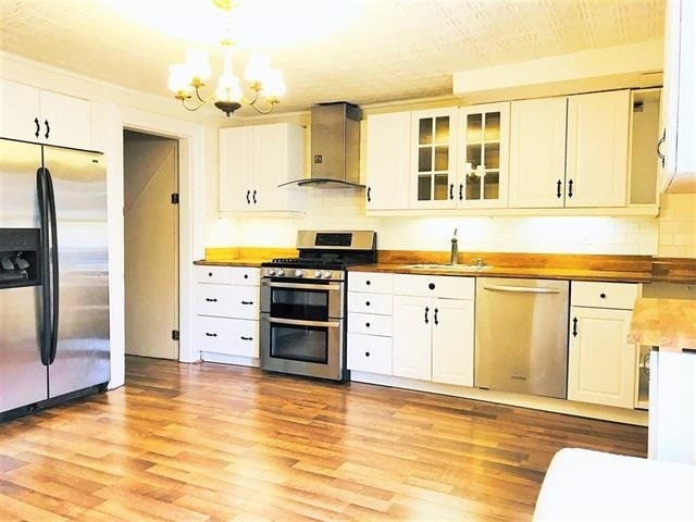 Primary Photo - 153 Mercer St