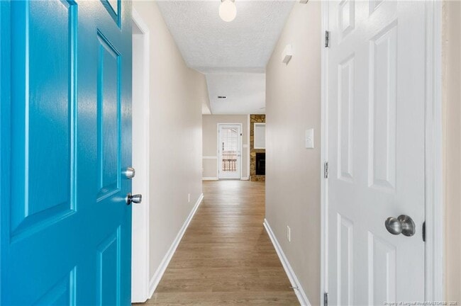 Foto del edificio - 3022 Burton Dr