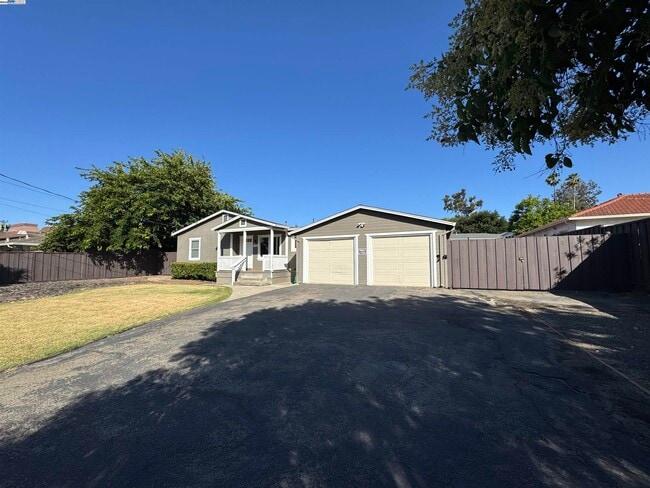 Building Photo - 4150 Treat Blvd