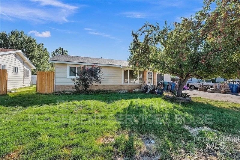 1190 N 9th E, Mountain Home, ID 83647 House Rental in Mountain Home