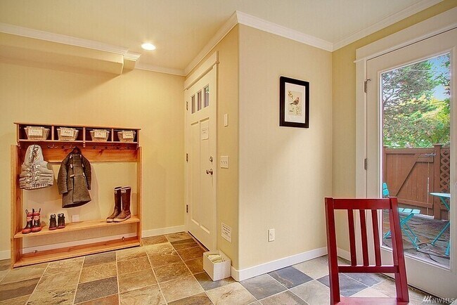 Photo - 4412 Burke Ave N Townhome