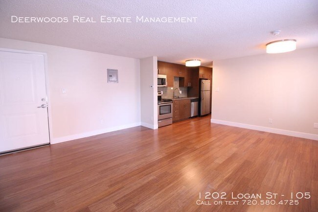 Foto del edificio - 1202 Logan St